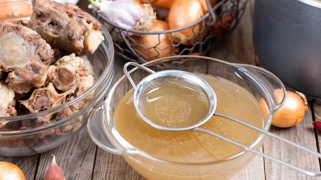 Is Bone Broth Really Brimming With Health Benefits? Here’s What You Need to Know