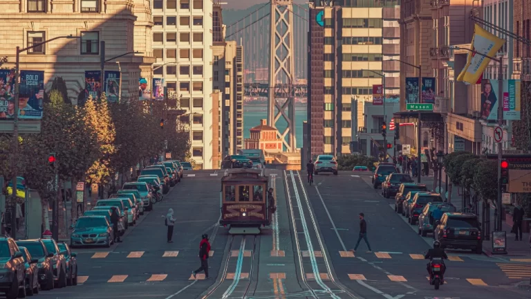 10 Must-Visit Places for First-Time Travelers in San Francisco: A Complete Guide