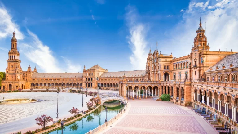 5 Things to Know About Seville's New Tourist Fee for Travelers in 2024