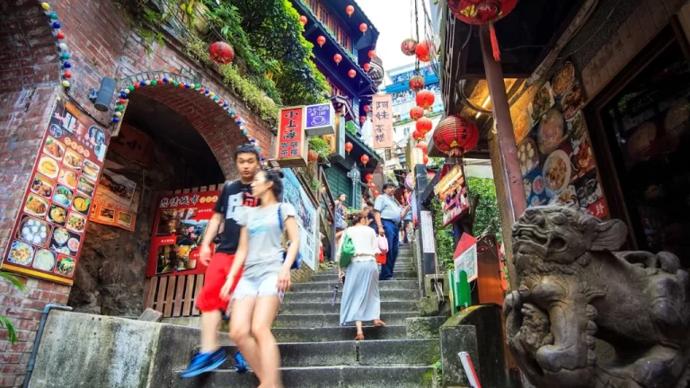 Asia is a Paradise for Solo Female Travelers