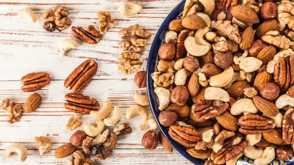 Best Nuts for Weight Loss: A Dietitian’s Guide