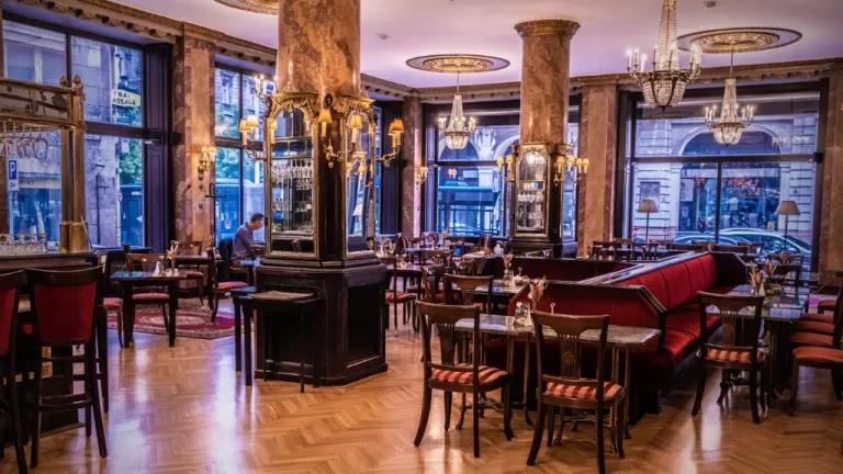 Budapest's 8 Best Historic Coffee Houses and Grand Cafés