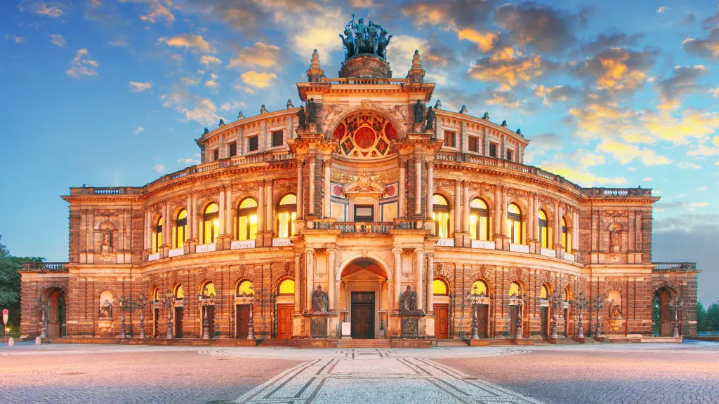 Discovering the Semperoper Dresden: Germany’s Cultural Gem