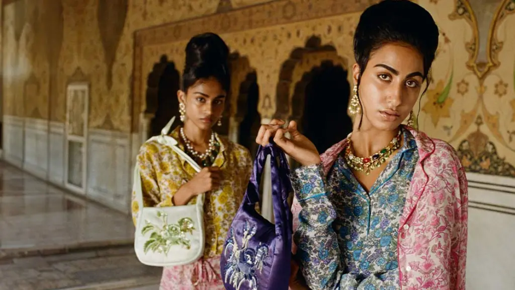 Artisanal Jewels from Jaipur: Timeless Craftsmanship