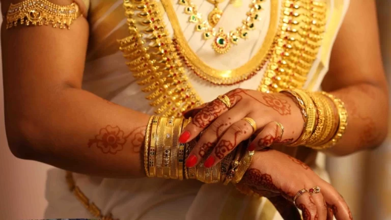 If She Is Malayali, She Loves Gold