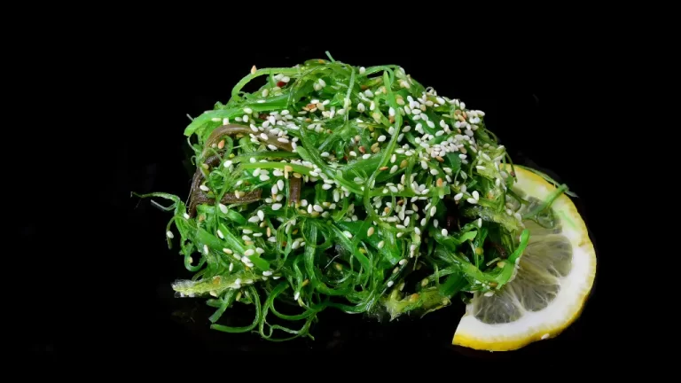 Seaweed: A Tasty, Nutritious Snack