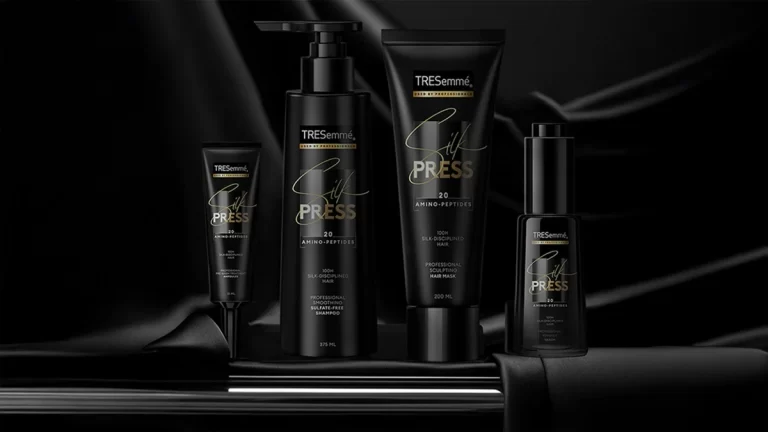 Decode the Science Behind TRESemmé’s First Heatless Straightening Treatment